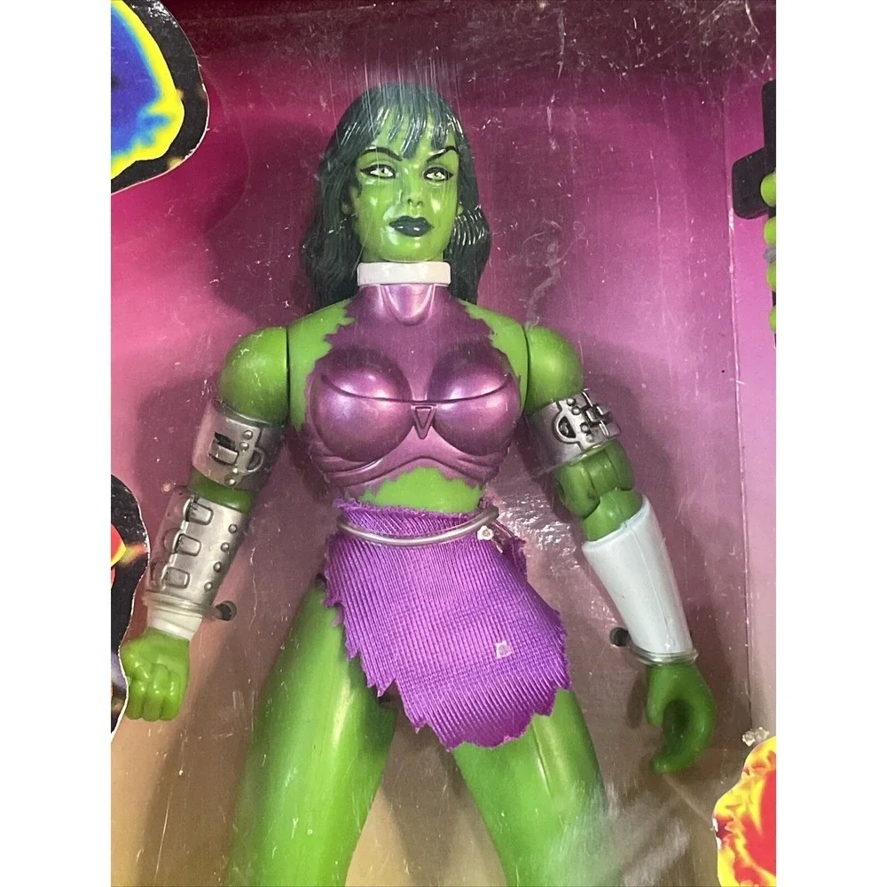 Toy Biz Marvel Universe She-Hulk 10